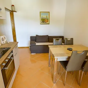 Zlata Apartment